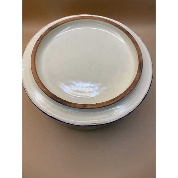 Mexican majolica floral green, colorful redware covered bowl chip btm of bowl - Picture 5 of 8